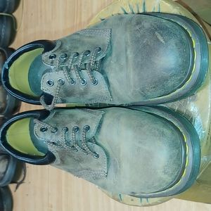 Dr. Martens, Lace up loafer